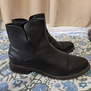 Franco Sarto Women's Black Leather Ankle Boots